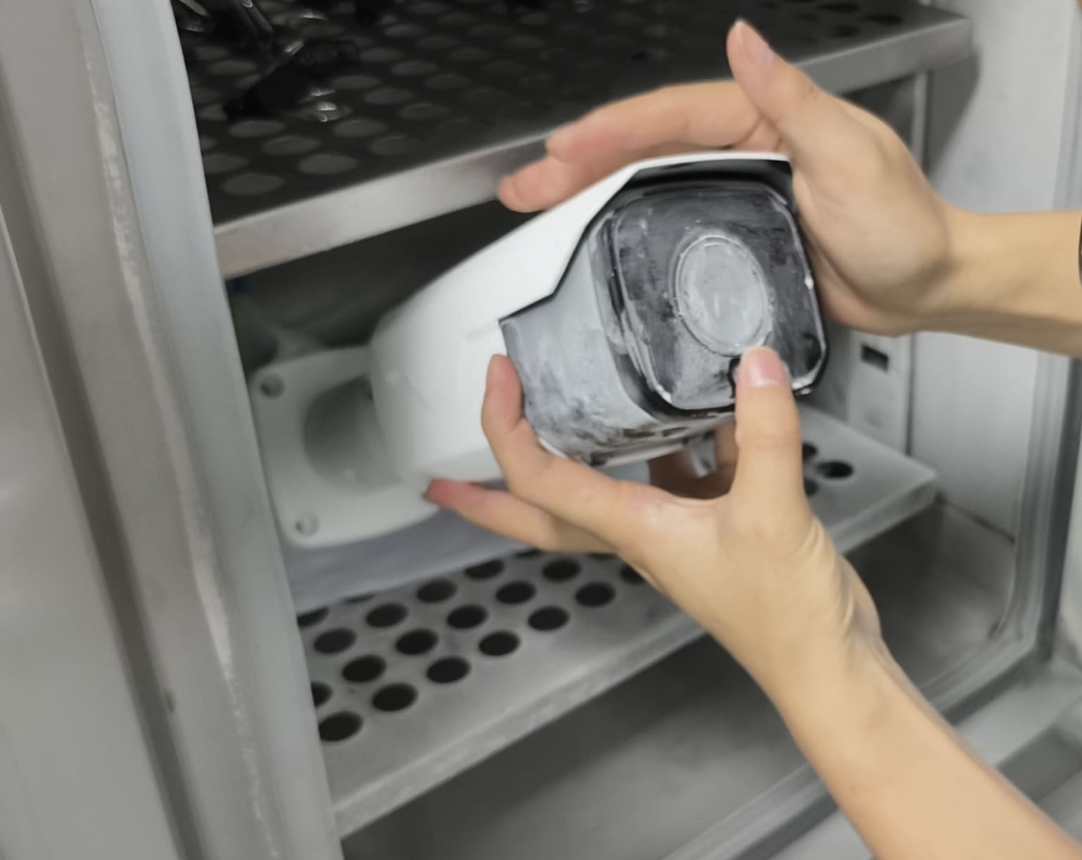 Тестирование камеры VidoSec при -65 градусах